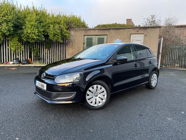 Volkswagen Polo Hatchback, Petrol, 2012, Black