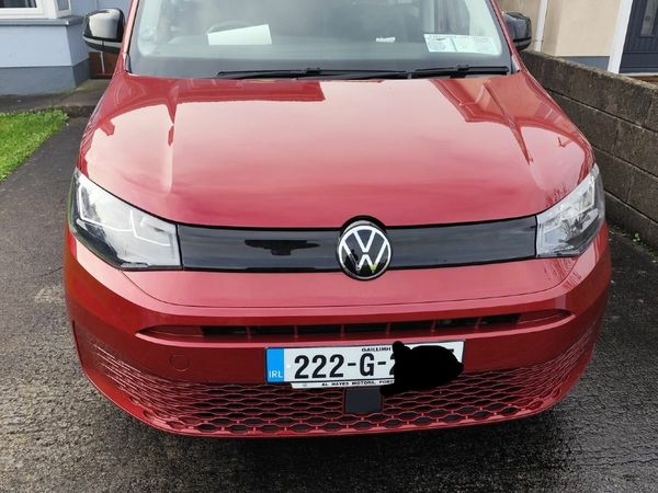 Volkswagen Caddy MPV, Diesel, 2022, Red