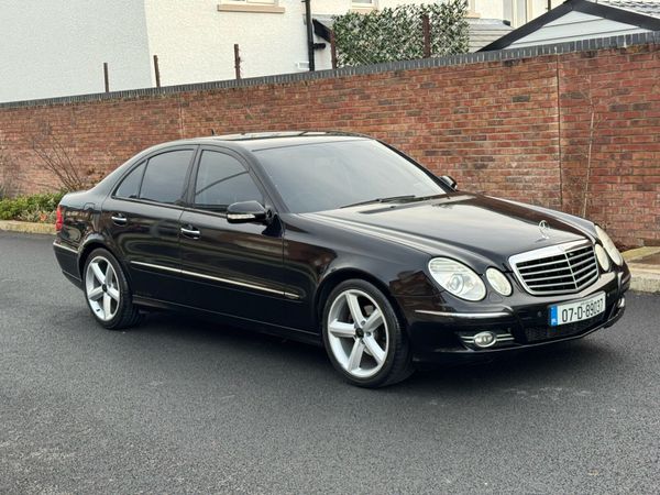 Mercedes-Benz E-Class Saloon, Diesel, 2007, Black