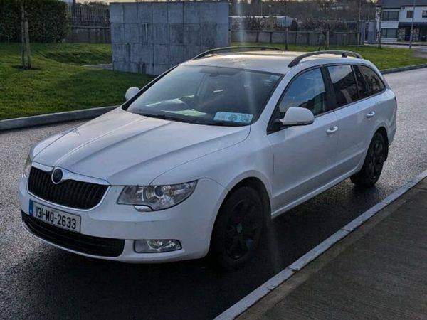 Skoda Superb Estate, Diesel, 2013, White