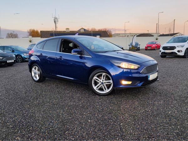 Ford Focus Hatchback, Diesel, 2017, Blue