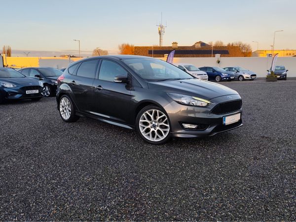 Ford Focus Hatchback, Diesel, 2017, Grey
