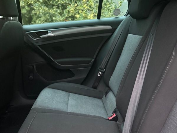 Volkswagen Golf Estate, Diesel, 2013, Black