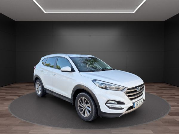 Hyundai Tucson SUV, Diesel, 2016, White