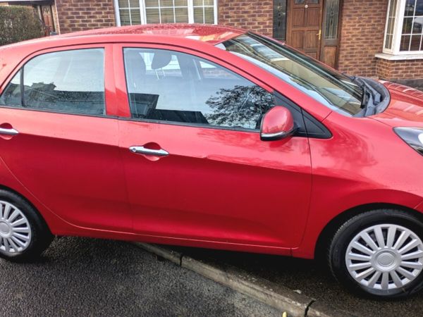 Kia Picanto Hatchback, Petrol, 2012, Red