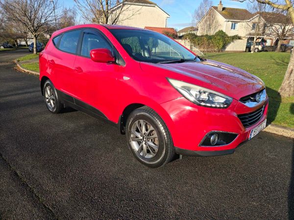 Hyundai ix35 SUV, Diesel, 2015, Red