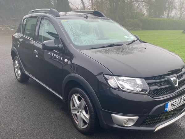 Dacia Sandero Stepway Hatchback, Diesel, 2015, Black