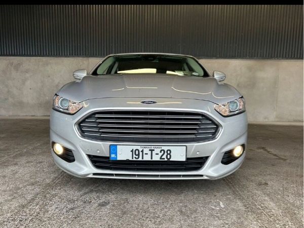 Ford Mondeo Hatchback, Diesel, 2019, Grey
