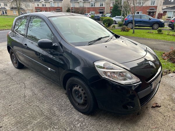 Renault Clio Hatchback, Ethanol Petrol, 2012, Black