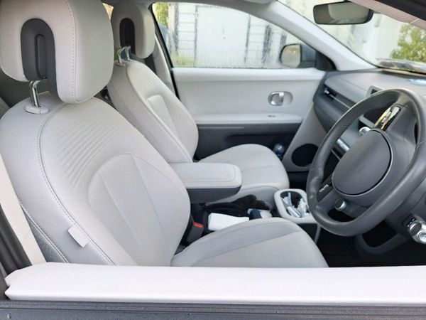 Hyundai IONIQ 5 MPV, Electric, 2023, Grey