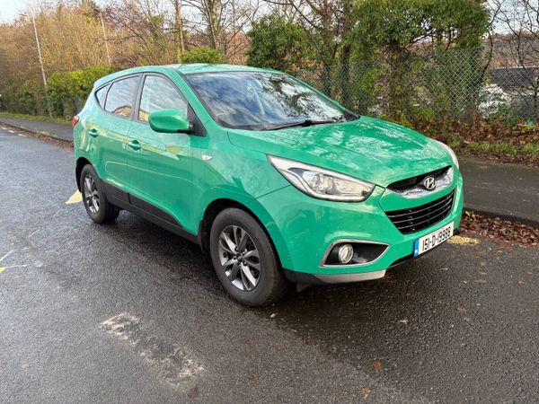 Hyundai ix35 SUV, Diesel, 2015, Red