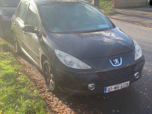 Peugeot 307 Hatchback, Petrol, 2007, Black