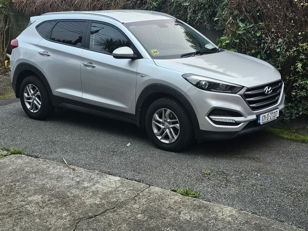 Hyundai Tucson SUV, Diesel, 2017, Grey