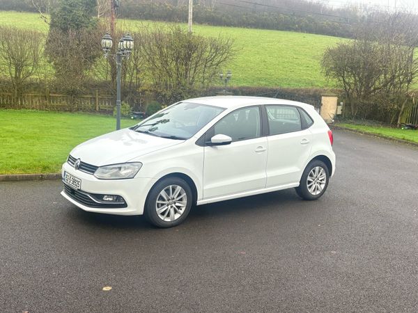 Volkswagen Polo Hatchback, Petrol, 2015, White