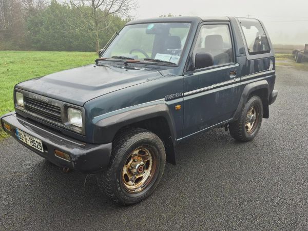 Daihatsu Other Estate/Jeep, Petrol, 1993, Green