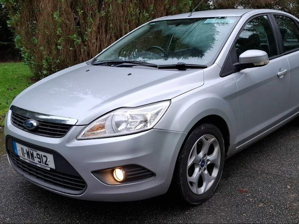 Ford Focus Hatchback, Diesel, 2011, Silver