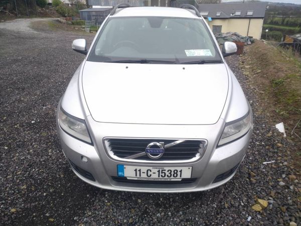 Volvo V50 Estate, Diesel, 2011, Silver