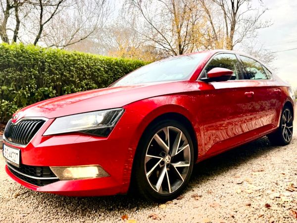 Skoda Superb Saloon, Diesel, 2019, Red