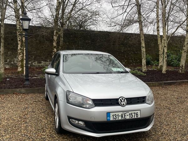Volkswagen Polo Hatchback, Petrol, 2013, Silver