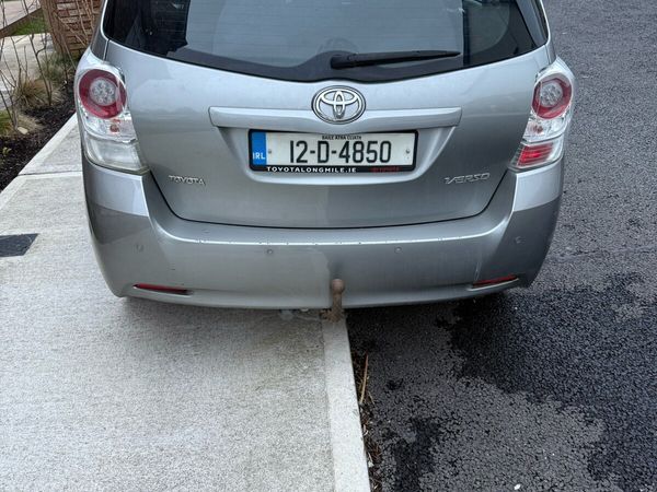 Toyota Verso MPV, Diesel, 2012, Grey