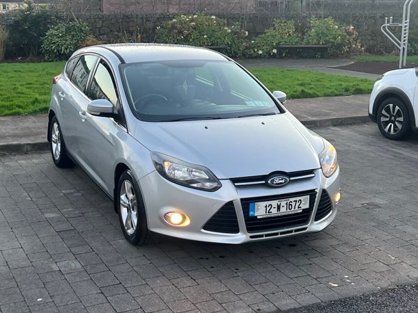 Ford Focus Hatchback, Diesel, 2012, Silver