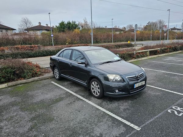 Toyota Avensis Saloon, Petrol, 2007, Green