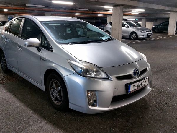 Toyota Prius Hatchback, Petrol Hybrid, 2010, Silver