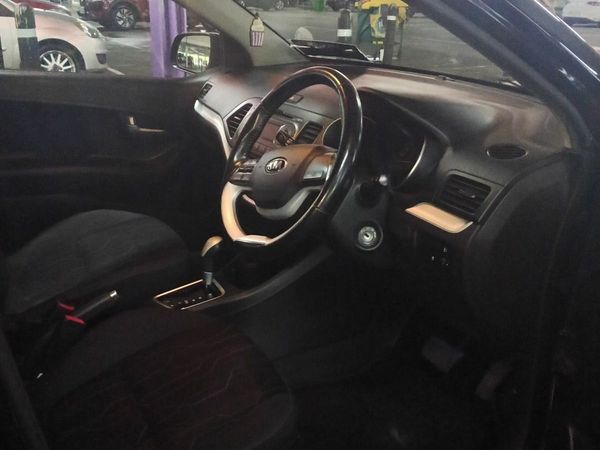Kia Picanto Hatchback, Petrol, 2016, Black