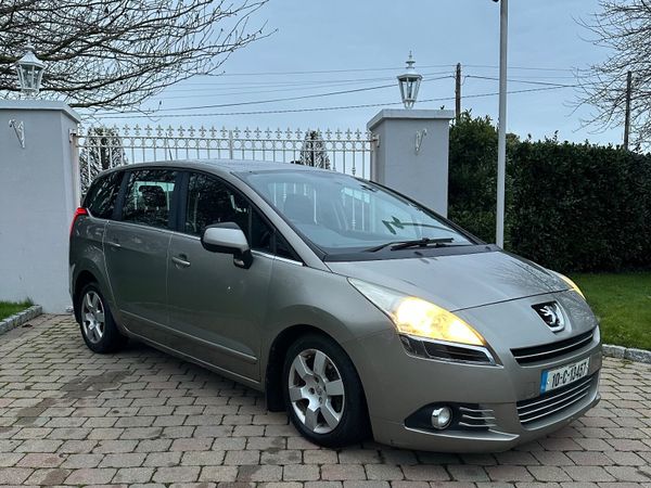 Peugeot 5008 MPV, Diesel, 2010, Grey