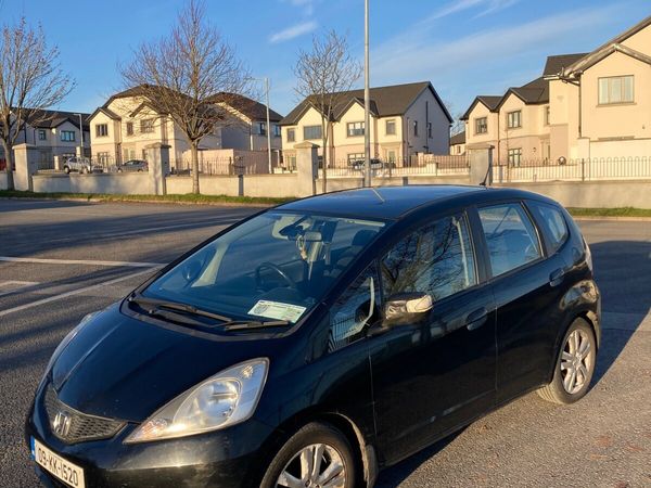 Honda Jazz Hatchback, Petrol, 2009, Black