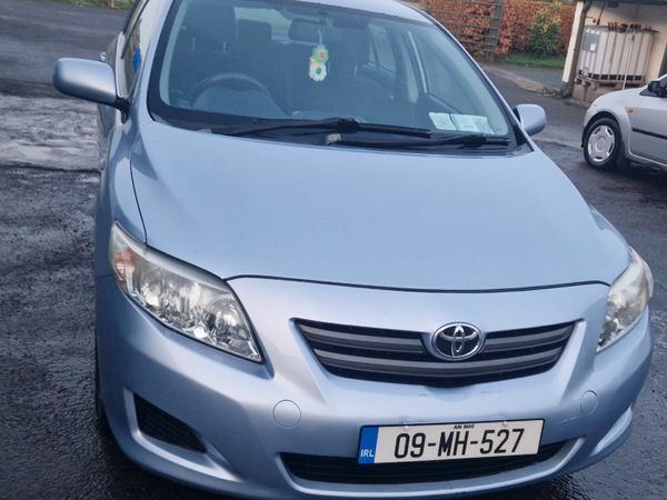 Toyota Corolla Saloon, Diesel, 2009, Blue
