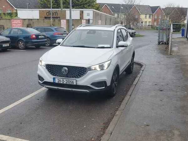 MG ZS Hatchback, Electric, 2021, White