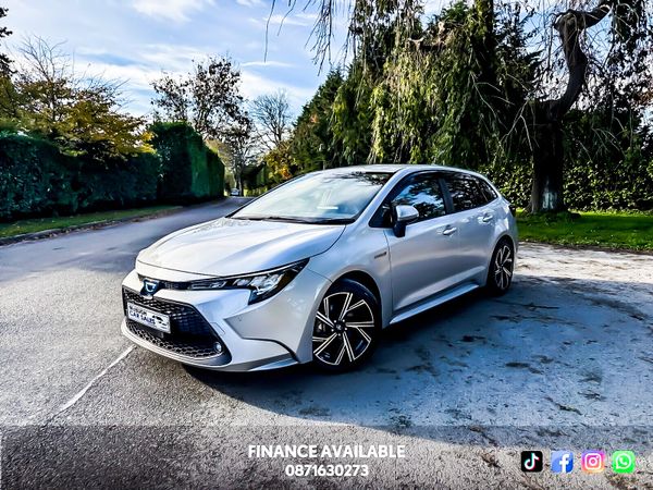 Toyota Corolla Estate, Petrol Hybrid, 2020, Silver