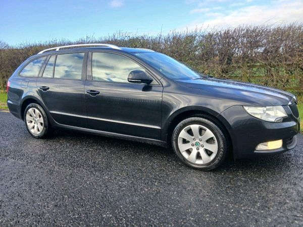 Skoda Superb Estate, Diesel, 2013, Black