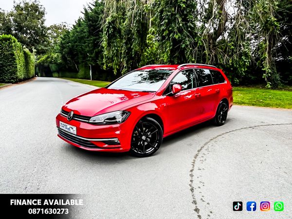 Volkswagen Golf Estate, Petrol, 2018, Red
