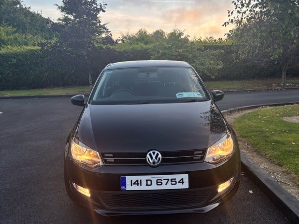 Volkswagen Polo Hatchback, Petrol, 2014, Black