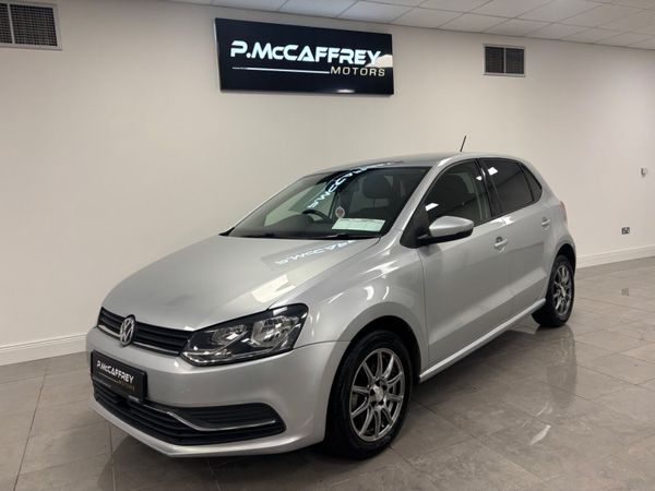 Volkswagen Polo Hatchback, Petrol, 2015, Silver