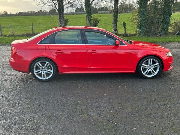 Audi A4 Saloon, Diesel, 2011, Red