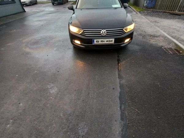 Volkswagen Passat Saloon, Diesel, 2015, Black