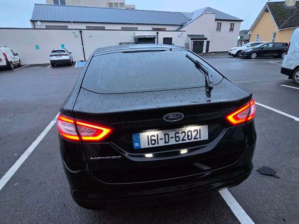 Ford Mondeo Hatchback, Diesel, 2016, Black
