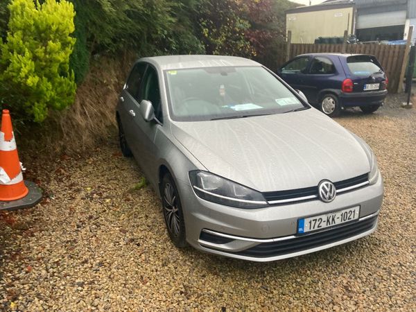Volkswagen Golf Hatchback, Diesel, 2017, Silver