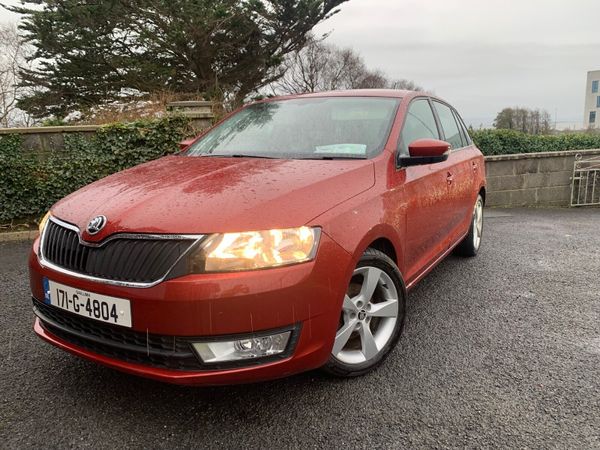 Skoda Rapid Hatchback, Petrol, 2017, Red