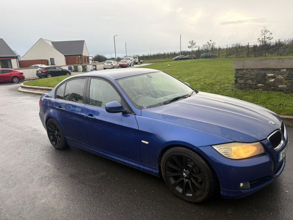 BMW 3-Series Saloon, Diesel, 2011, Blue
