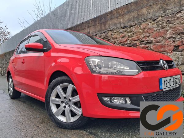 Volkswagen Polo Hatchback, Petrol, 2012, Red