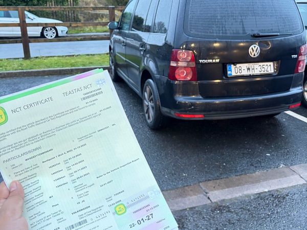 Volkswagen Touran MPV, Diesel, 2008, Black