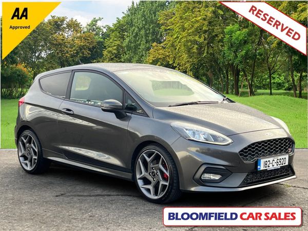 Ford Fiesta Hatchback, Petrol, 2018, Grey