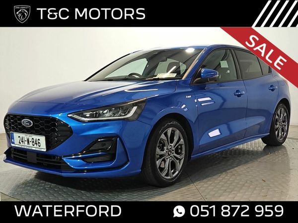 Ford Focus Hatchback, Petrol, 2024, Blue