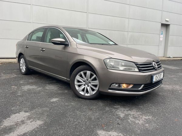 Volkswagen Passat Saloon, Diesel, 2012, Brown