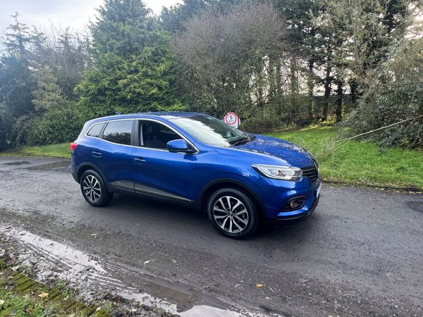 Renault Kadjar SUV, Petrol, 2022, Blue