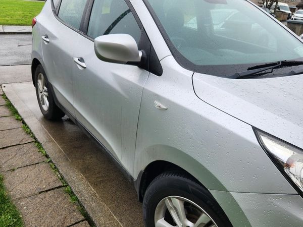Hyundai ix35 SUV, Diesel, 2012, Silver